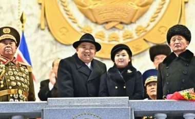 Kim Jong-un vendos ligjin e çuditshëm, u ndalon qytetarëve të përdorin këtë emër për vajzat