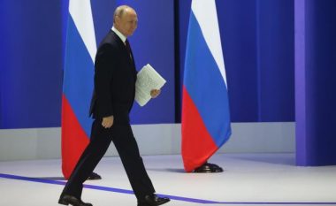 Putin nënshkruan dekretin, pasoja për kompanitë që nuk përmbushin detyrimet e luftës