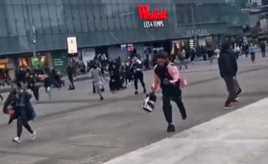 Panik në Paris pasi një person vetëvritet në qendër tregtare, njerëzit largohen me vrap (VIDEO)