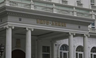 VMRO-DPMNE: Të dorëhiqet presidenti Pendarovski