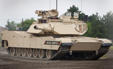 Tanket e para Abrams mund të mbërrijnë në Ukrainë këtë vjeshtë