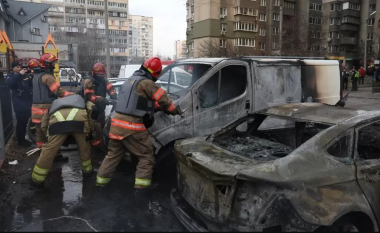 Sulmet ajrore ruse goditën qytetet në të gjithë Ukrainën