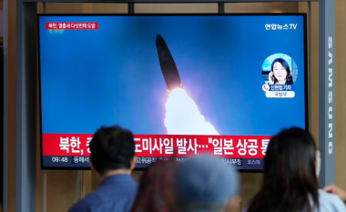 Seuli: Koreja Veriore ka lëshuar dy raketa balistike