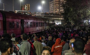 Aksidentohet treni në Egjipt, dy të vdekur dhe disa të plagosur