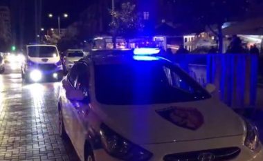 Aksident tragjik në aksin Tiranë-Durrës, makina përplas për vdekje 40-vjeçaren
