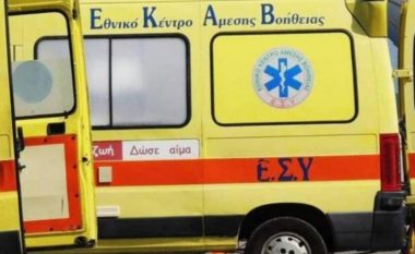 Refuzoi tu jepte celularin, 15-vjeçari shqiptar plagoset nga grabitësit në Athinë