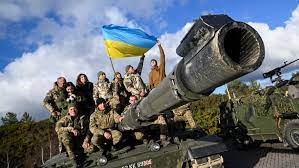 Rusia: Përdorimi i predhave të uraniumit në Ukrainë do të dëmtojë popullsinë