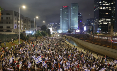 Protestat në Izrael vazhdojnë deri në anulimin e reformës
