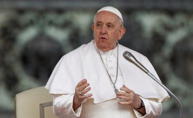 Papa Françesku për emigracionin: Mesdheu është djep qytetërimi, nuk duhet të bëhet varr