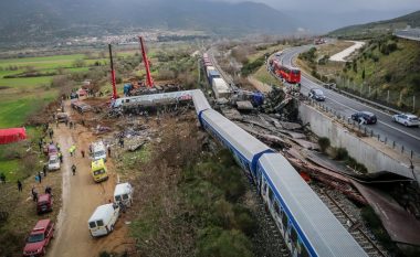 EMRI/ Një shqiptar mes viktimave të aksidentit tragjik të trenave në Greqi