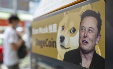 Për herë të parë në historinë e Twitter, Elon Musk ndryshon logon historike, e zëvendëson me një…qen
