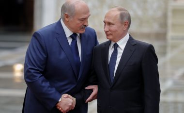 Lukashenko: Putin nuk po e shtyn Bjellorusinë që të hyjë në luftë me Ukrainën