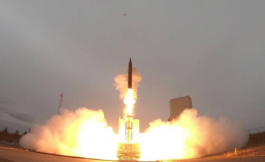 “Më i avancuari i llojit të tij”, Izraeli dhe Gjermania në negociata “të avancuara” për shitjen e sistemit të mbrojtjes raketore Arrow 3