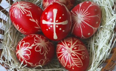 Simbol i kësaj dite, si lindi tradita e vezëve të Pashkëve