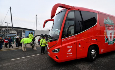 Sulmi ndaj autobusit të Liverpoolit, dëmtohet Klopp, reagon City