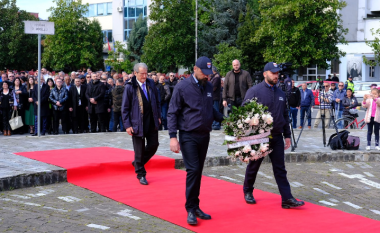 32 vite nga masakra e 2 prillit në Shkodër, Berisha homazhe në nderim të dëshmorëve të demokracisë