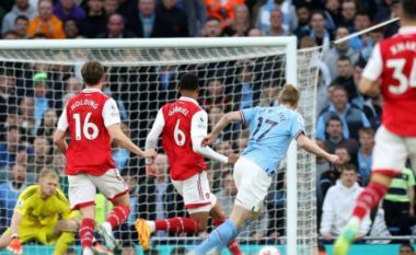 City leksion futbolli Arsenalit, londinezët rrezikojnë të humbasin kreun në fund të sezonit
