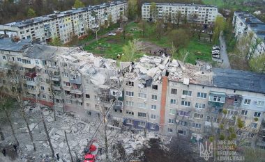 Ukrainë, 8 të vrarë nga sulmi ajror rus në qytetin Sloviansk