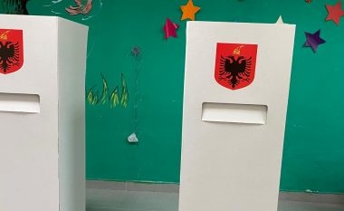 Lokalet në Shqipëri, DW: Garë imazhesh pa koncepte politike