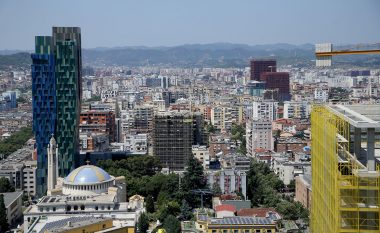 Rriten me 91% pagesat vjetore të taksës së ndërtesës për bizneset në Tiranë, shtohen detyrimet edhe për pronarët e garazheve dhe bodrumeve