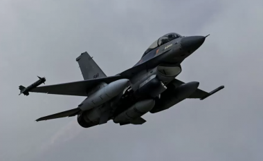 SHBA do të mbështesë sigurimin e avionëve luftarakë F-16 për Ukrainën