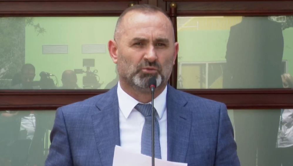 Shpërthimi në banesën e gjyqtarit në Shkodër, reagon Manja: Akt burracakësh, drejtësia do triumfojë