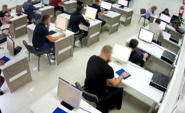 Shoferët shqiptarë në gjendje të mjerueshme, vetëm 10% e shkelësve të ritestuar morën provimin