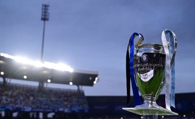 “Zgjohet” Stambolli, Manchester City trondit portën e Interit (VIDEO)