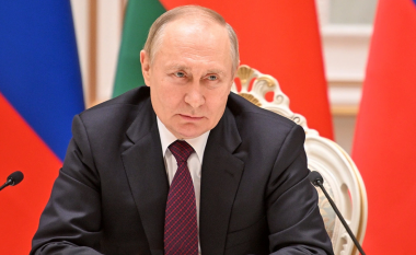 “Lëreni Putinin të shkojë”, politikani rus kërkon zëvendësimin e Presidentit (VIDEO)
