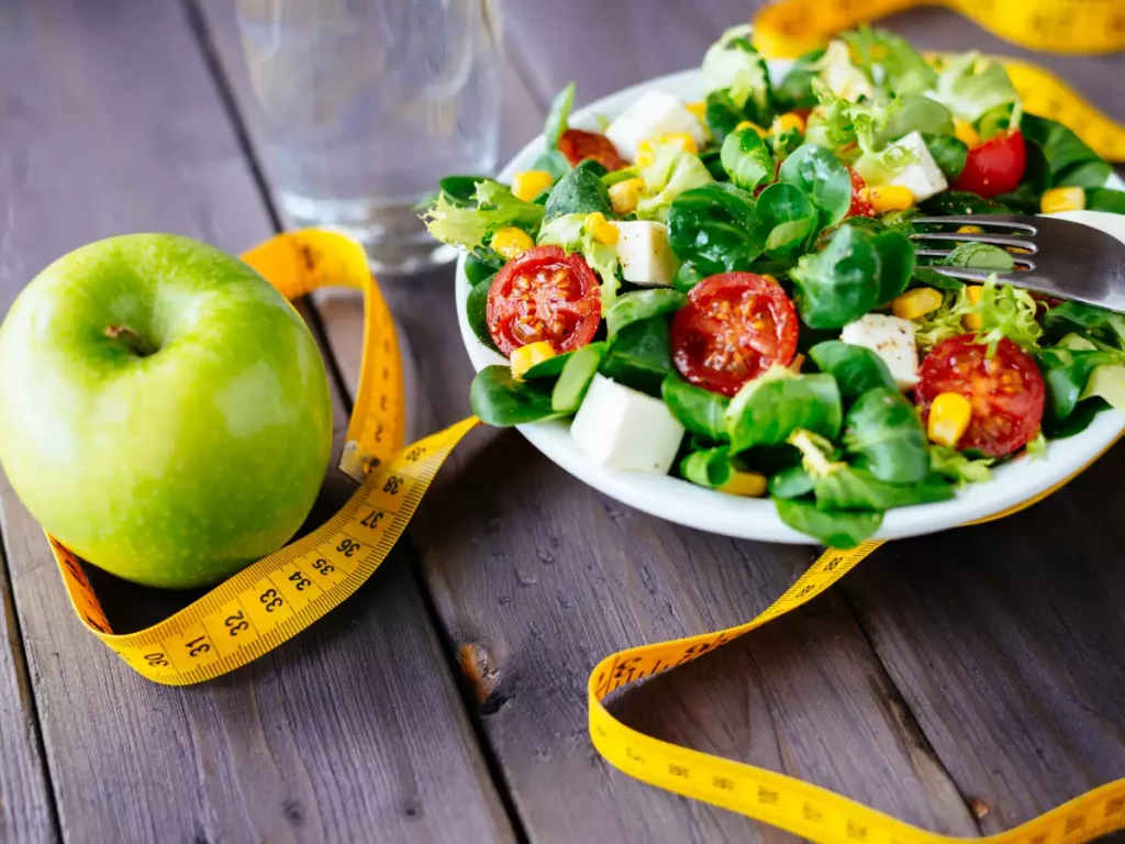 Fuel Your Weight Loss Journey with a Balanced Diet : Di Comprehensive Guide