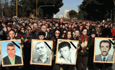 Apeli i GJKKO rrëzon ankimimin e familjarëve të viktimave, dosja e 21 janarit i kalon Prokurorisë së Tiranës