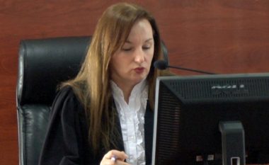 Misteri që fshihet pas 5 ditëve! Policia “hesht”, gjyqtarja e Durrësit: Banesa më është vjedhur të dielën