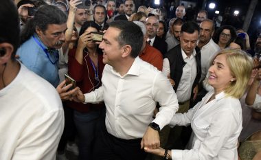 Humbi sërish zgjedhjet në Greqi, Tsipras nuk dorëhiqet: E vendos veten në gjykimin e anëtarëve