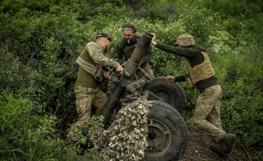 Flet eksperti amerikan i mbrojtjes: Tanket, raketat dhe këmbësoria ukrainase gati, çfarë i pret rusët