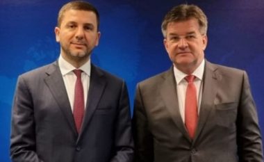 Lajçak: Kosova dhe Serbia duhet t’i rikthehen dialogut pa vonesë dhe të shmangen tensionet në Veri