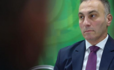Digjet makina e zv.kryeministrit të Maqedonisë së Veriut, Grubi: Kërcënimet nuk më ndalin