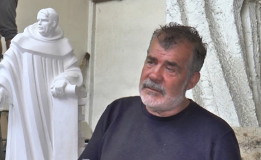 Shuhet në moshën 70-vjeçare skulptori, Agim Rada