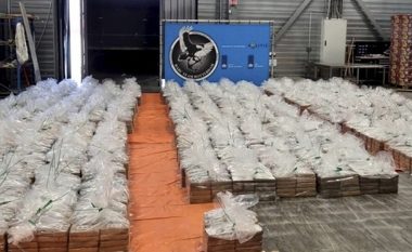 Sekuestrohet 8 tonë kokainë në portin e Roterdamit, kapte vlerën 600 milionë euro në treg