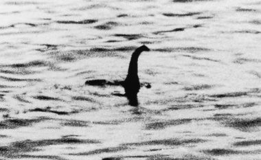 Në “gjueti” për monstrën legjendare, fillon kërkimi më i madh për përbindëshin e liqenit Loch Ness