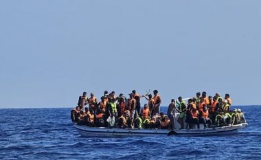 Shmanget tragjedia në ujërat e Qipros, policia shpëton mbi 100 emigrantë në 3 ditë