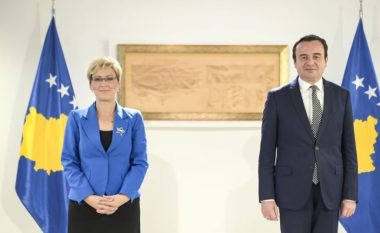 Këshilltarja e kryeministrit Kurti: Jam ndaluar në kufi nga policia serbe