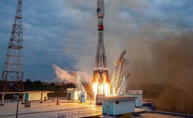 Anija kozmike ruse Luna-25 pëson defekt teknik në manovrën para uljes