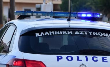 44-vjeçarja shqiptare plagoset nga partneri në Greqi, në gjendje të rëndë në spital
