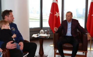 Në takimin me Erdoganin Musk mori djalin e tij, presidenti turk e pyet ku e ka gruan