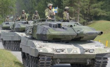 Ukraina merr dhjetë tanke suedeze Stridsvagn 122
