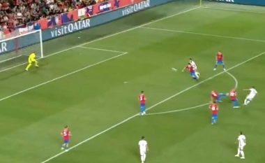 Super gol i Nedim Bajramit, barazohet ndeshja në Çeki