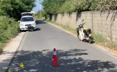 Përplasi me makinë drejtuesin e motorit, arrestohet i riu në Elbasan