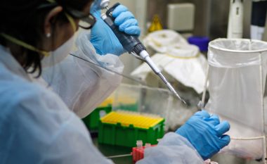 Alarm në Gjermani, zbulohet për herë të parë “Pirola”, nënvarianti i ri i koronavirusit