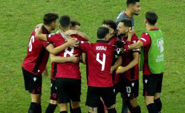 Shqipëria ngjitet në renditjen e FIFA-s, Kosova në rënie të lirë, kreu nuk ndryshon