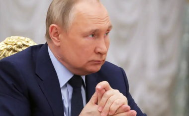 Rusia: Putin pranoi ftesën për të vizituar Pekinin në tetor